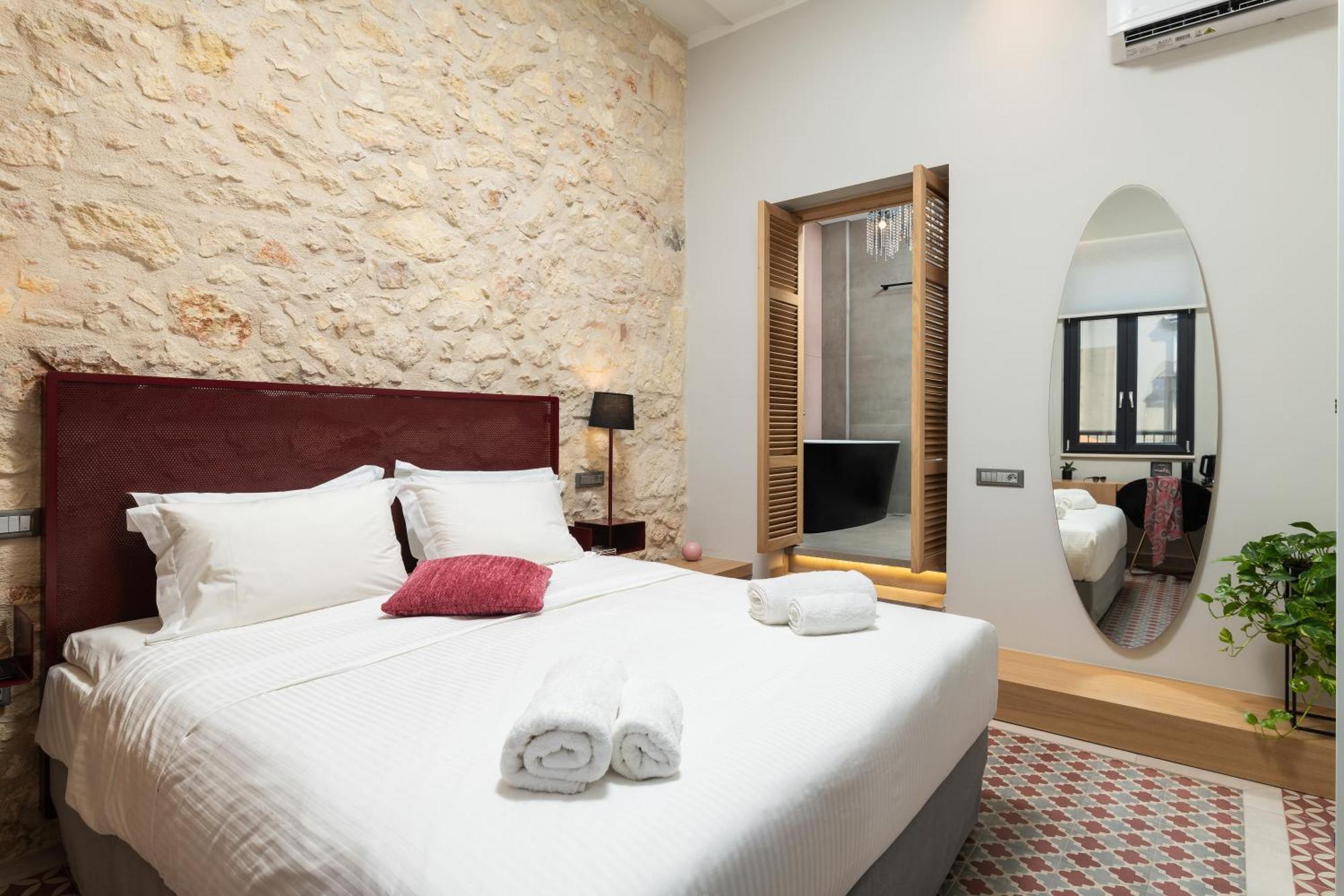 The Alma City Hotel خانيا المظهر الخارجي الصورة
