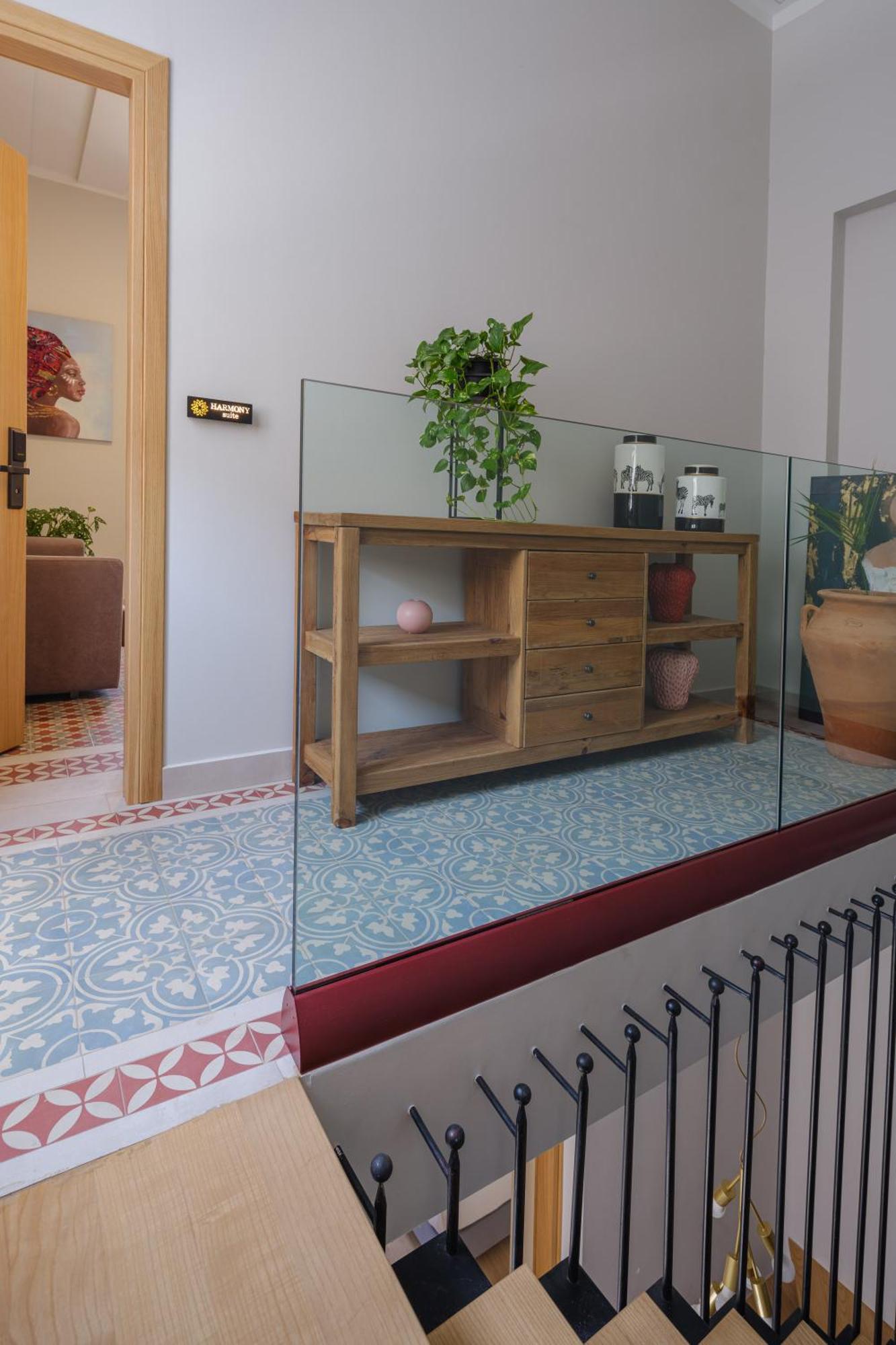 The Alma City Hotel خانيا المظهر الخارجي الصورة