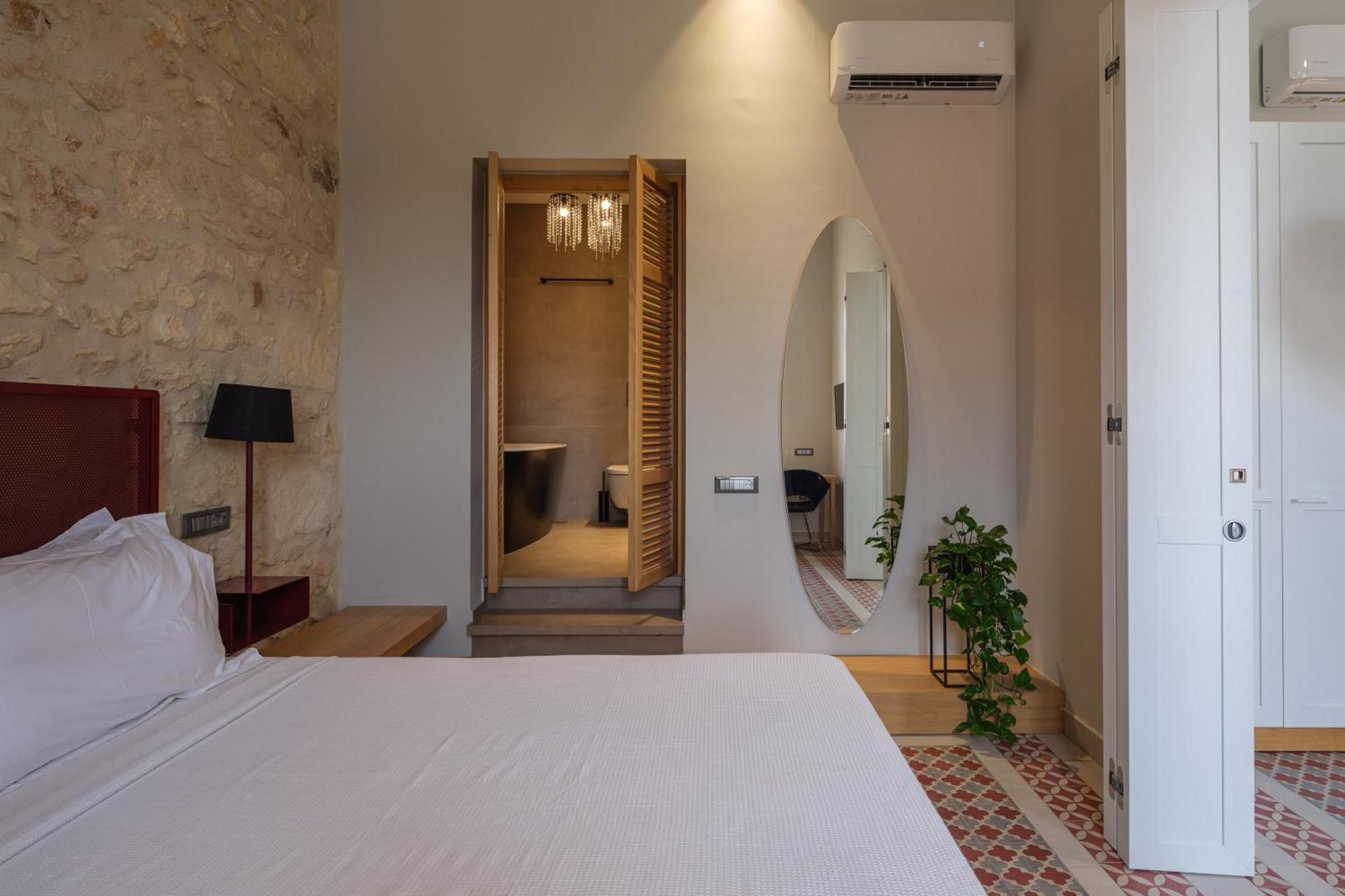 The Alma City Hotel خانيا المظهر الخارجي الصورة